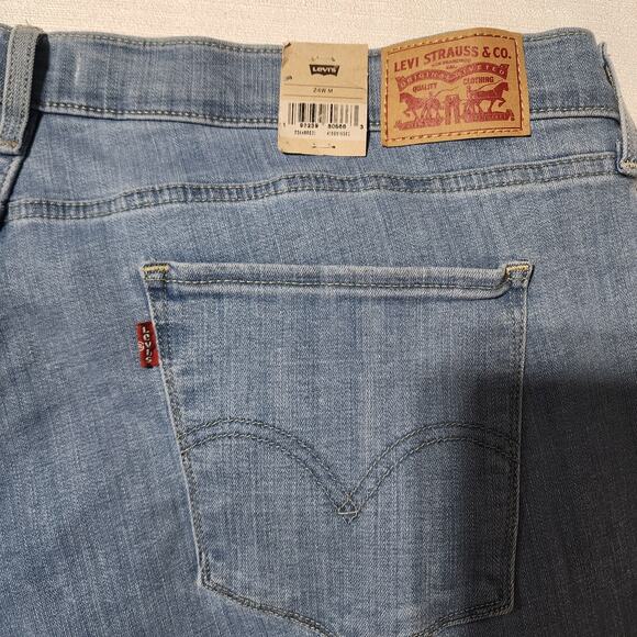 Levi's classic straight women's waist 44'' length 42'' - Picture 6 of 6